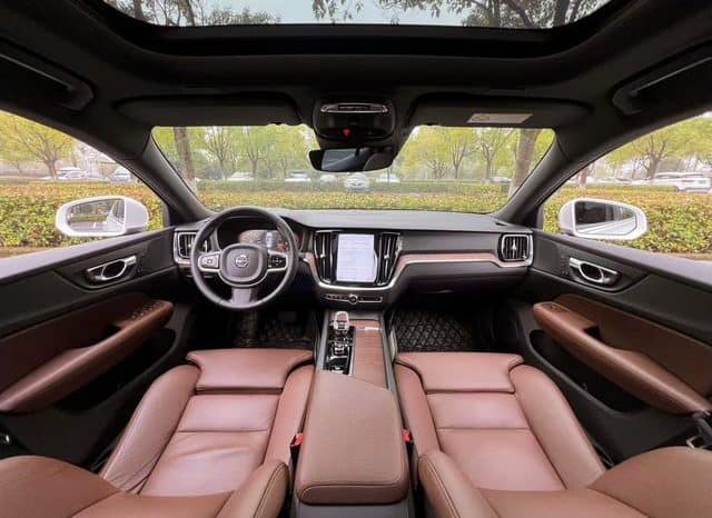 
								Volvo S60, 2021 full									