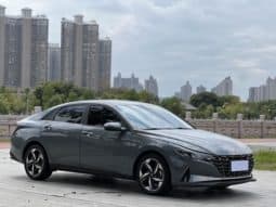 
										Hyundai Elantra (VII), 2023 full									