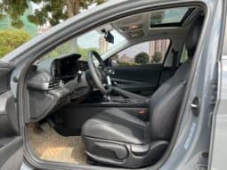 
										Hyundai Elantra (VII), 2023 full									