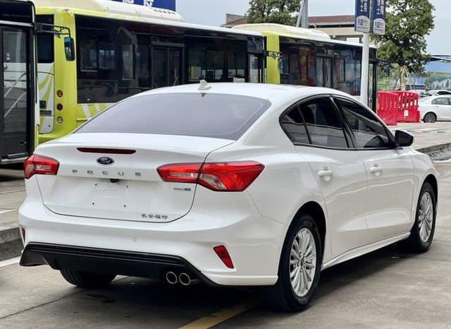 
								Ford Focus, 2020 full									