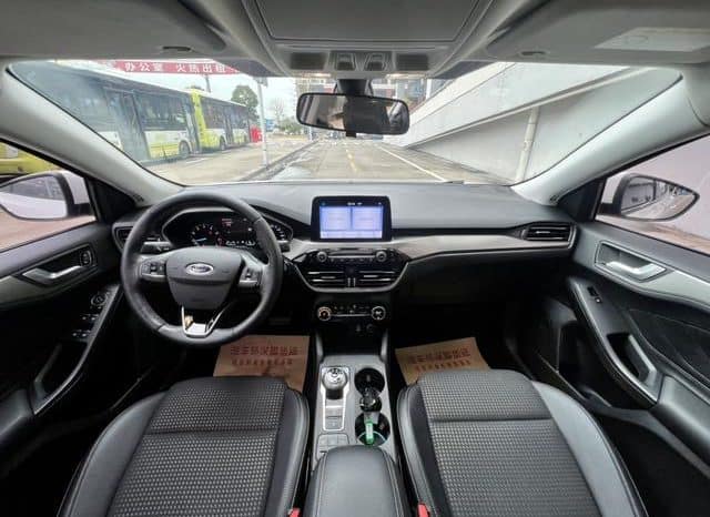 
								Ford Focus, 2020 full									