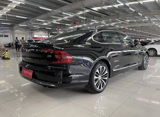 
								Volvo S90, 2025 full									