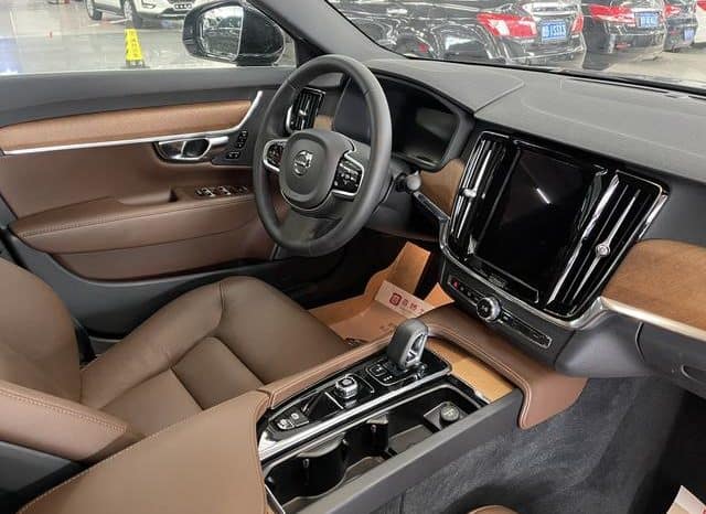 
								Volvo S90, 2025 full									