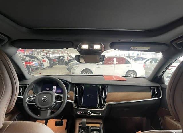 
								Volvo S90, 2025 full									
