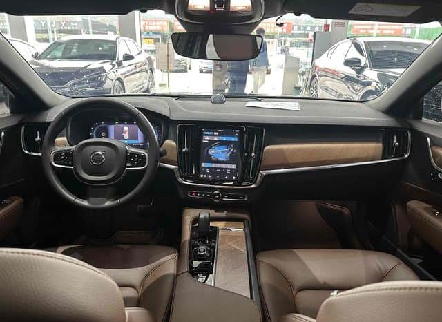 
								Volvo S90, 2024 full									