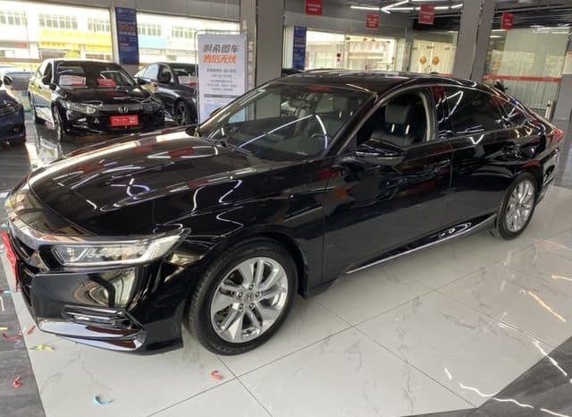 67d2b2a07d633 Honda Accord, 2020