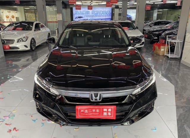 
								Honda Accord, 2020 full									