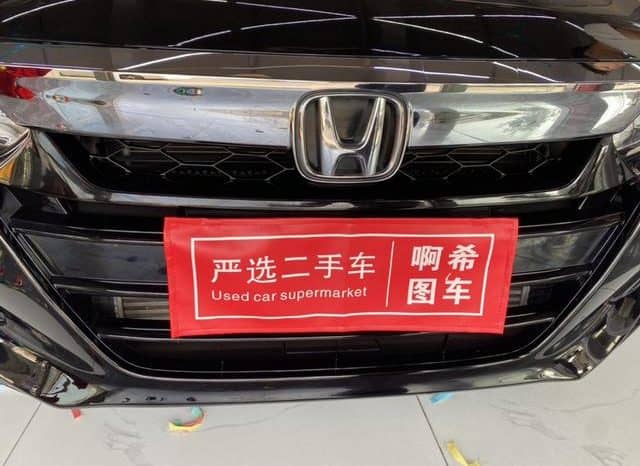 
								Honda Accord, 2020 full									