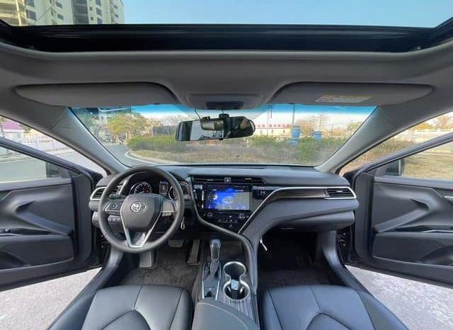 
								Toyota Camry, 2020 full									