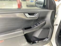 
										Ford Escape (IV), 2021 full									