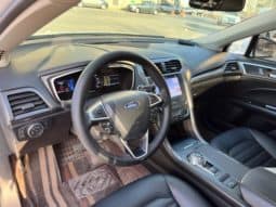 
										Ford Mondeo PHEV, 2020 full									