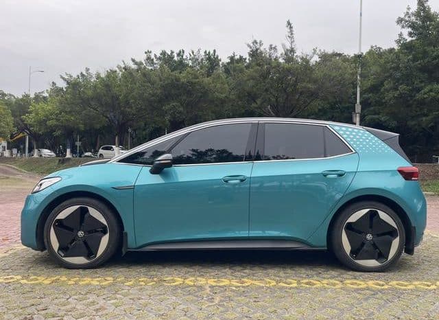 
								Volkswagen ID.3, 2022 full									