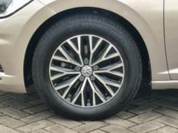 
										Volkswagen Jetta, 2020 full									
