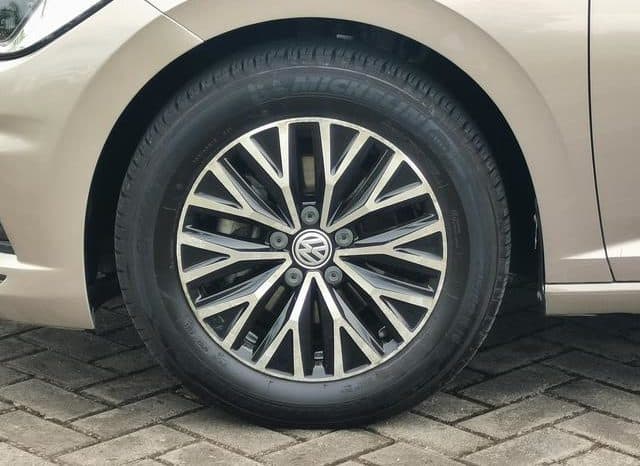 
								Volkswagen Jetta, 2020 full									