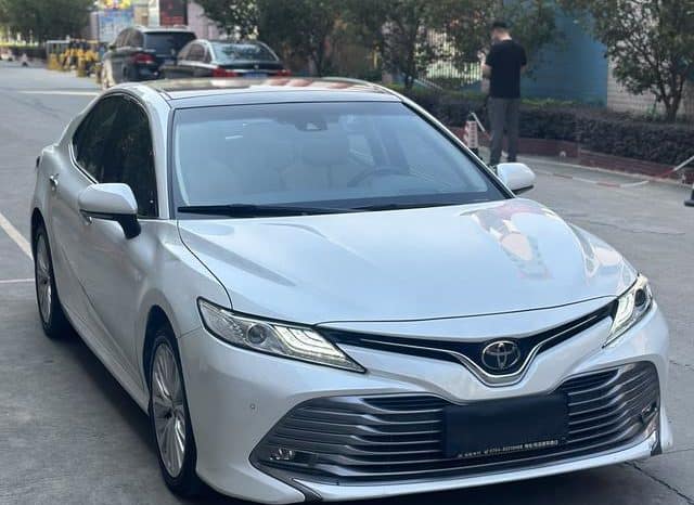 
								Toyota Camry, 2020 full									
