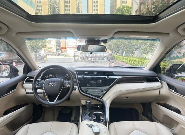 
								Toyota Camry, 2020 full									