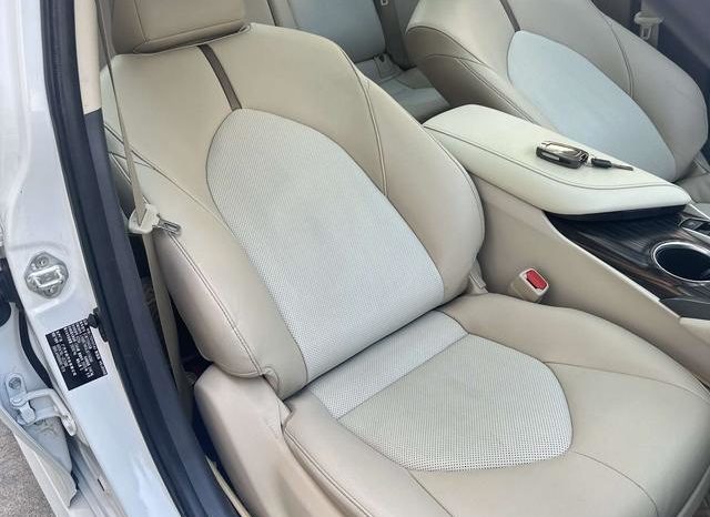 
								Toyota Camry, 2020 full									