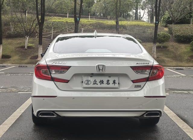 
								Honda Accord, 2021 full									