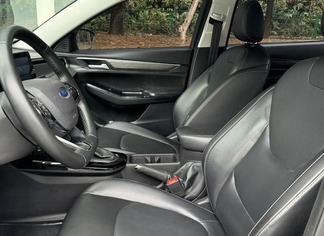 
								Ford Focus (IV), 2021 full									