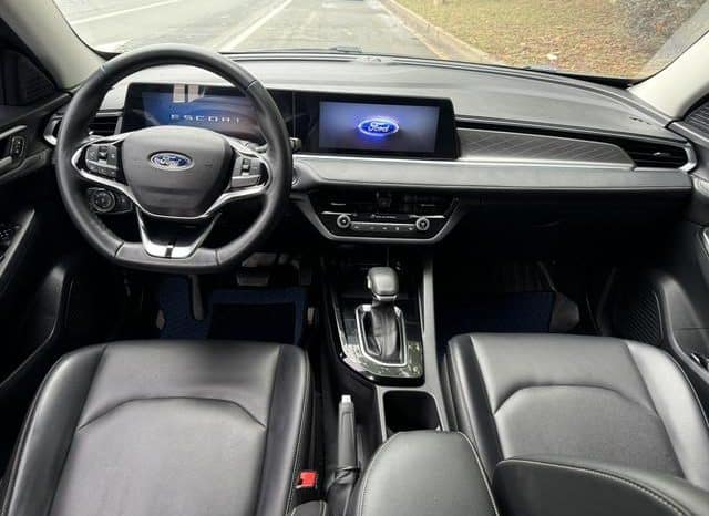 
								Ford Focus (IV), 2021 full									