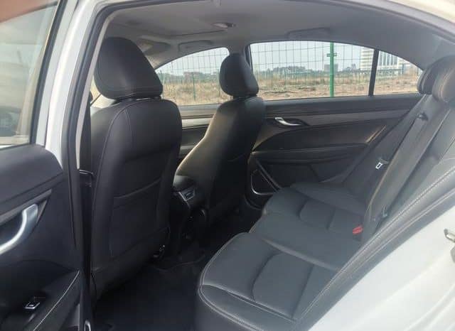 
								Geely Emgrand, 2021 full									