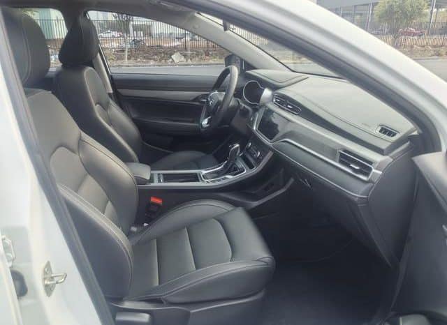 
								Geely Emgrand, 2021 full									