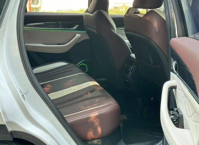 
								Geely Monjaro, 2022 full									