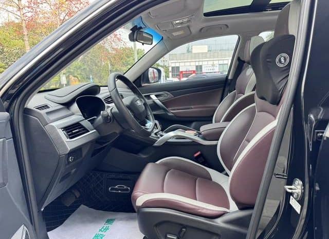 
								Geely Atlas, 2023 full									