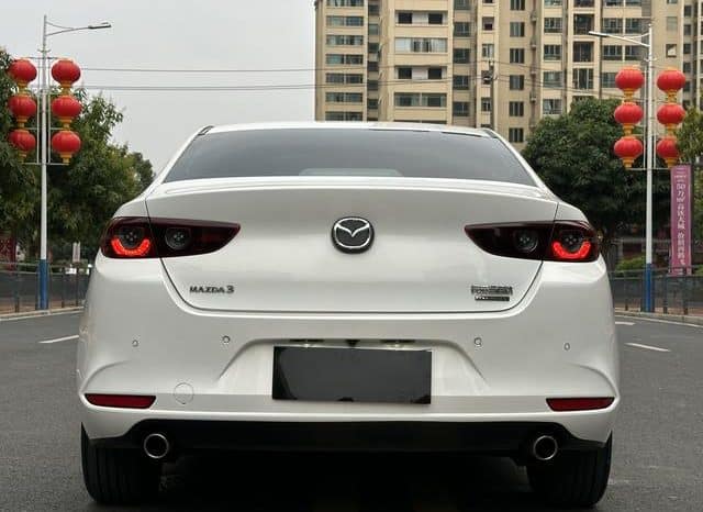 
								Mazda 3 (IV), 2021 full									