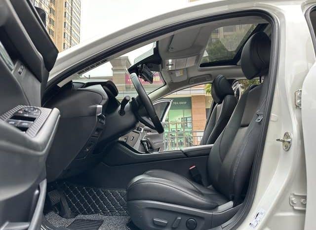 
								Mazda 3 (IV), 2021 full									