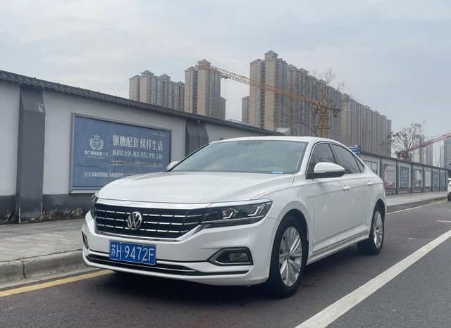 67d2d648d66aa Volkswagen Passat, 2020