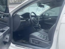 
										Volkswagen Passat, 2020 full									