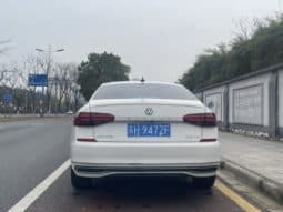 
										Volkswagen Passat, 2020 full									