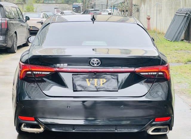 
								Toyota Avalon, 2022 full									