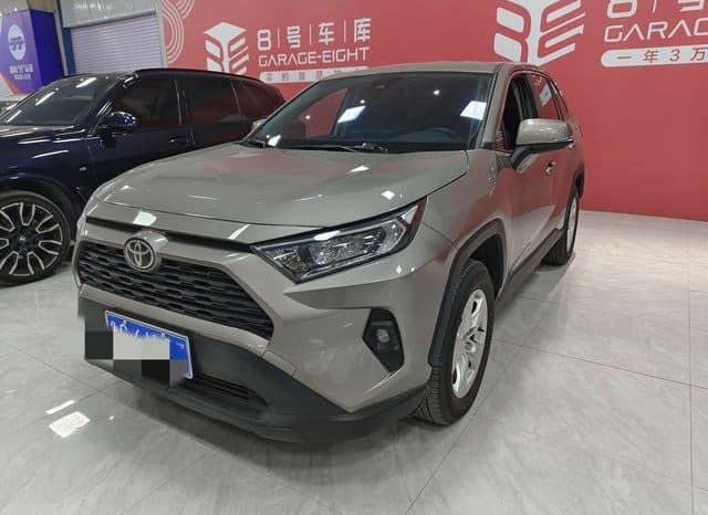 67d2dc5bd6c33 Toyota RAV4 (IV), 2023