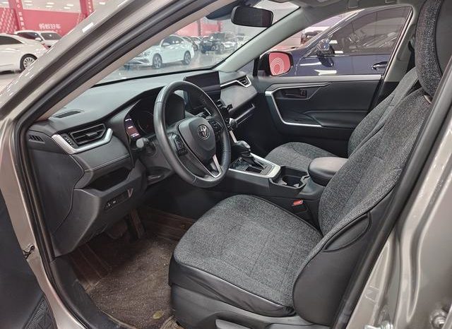 
								Toyota RAV4 (IV), 2023 full									