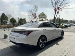 
										Hyundai Elantra (VII), 2021 full									