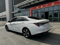 
										Hyundai Elantra (VII), 2021 full									