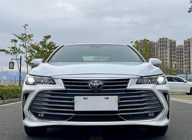 
								Toyota Avalon, 2022 full									