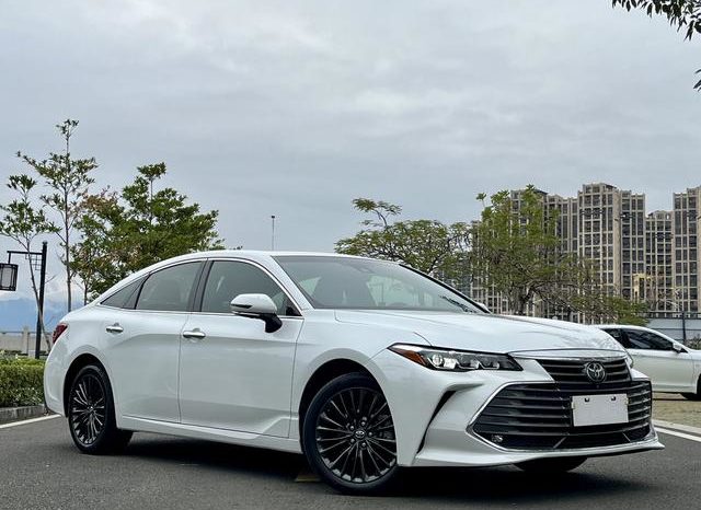 
								Toyota Avalon, 2022 full									