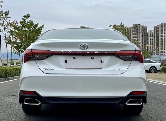 
								Toyota Avalon, 2022 full									