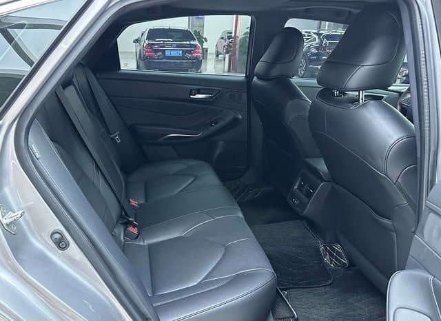 
								Toyota Avalon, 2022 full									