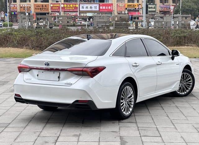 
								Toyota Avalon, 2021 full									