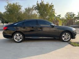 
										Honda Accord, 2021 full									