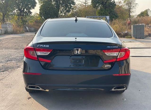 
								Honda Accord, 2021 full									