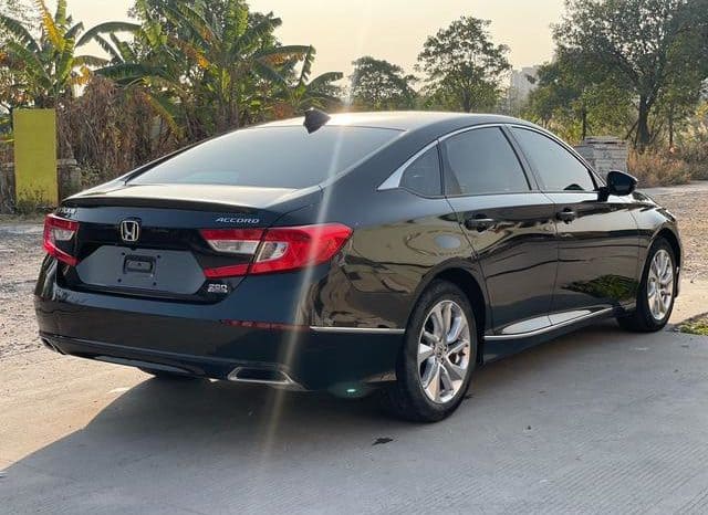 
								Honda Accord, 2021 full									