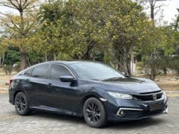 
										Honda Civic, 2020 full									