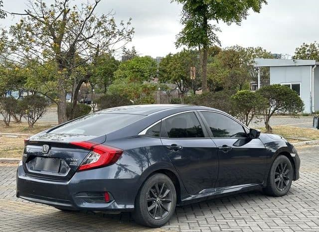 
								Honda Civic, 2020 full									