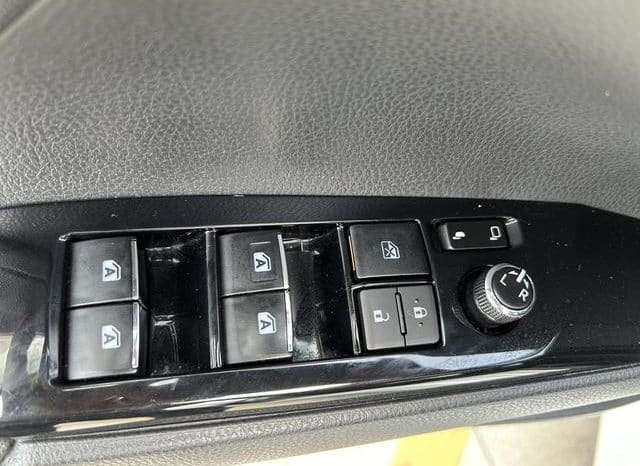 
								Toyota Camry, 2020 full									