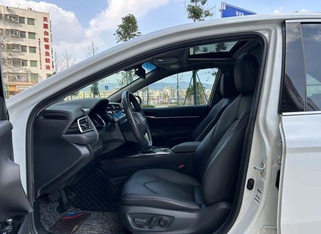 
								Toyota Camry, 2020 full									